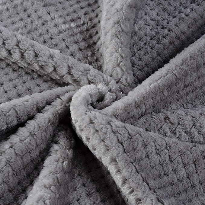 Pet Blanket for Dogs or Cats - Warm Soft Fuzzy Plush Fleece Throw for Puppy, Kitten, Small, Medium, Large Pets - Bed, Couch, Sofa, Travel (S/24" x 32", Grey)