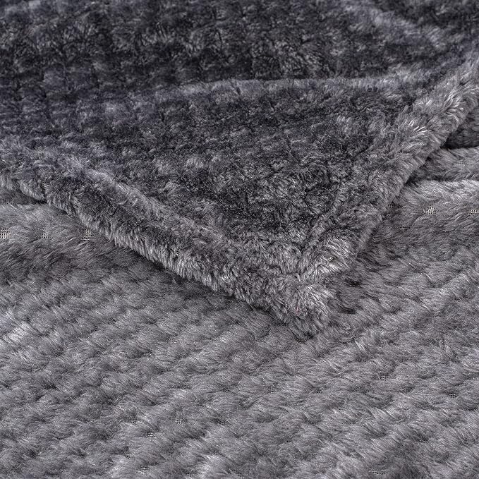 Warm Soft Fuzzy Dog or Cat Blanket, Plush Fleece Throws for Bed, Couch, Sofa, Travel (M/32" x 40", Grey Black)