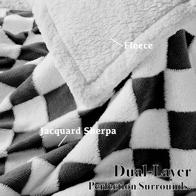 Ohocut Checkered Dog Blanket, Black White Jacquard Sherpa Blankets for Small Dog and Cats, Cute Aesthetic Style Fluffy Fleece Pets Blanket for Couch Protection Washable, 25"x35"