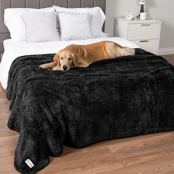 PETAMI Fluffy Fleece CAT and Dog Throw Blanket, Black, X-Large