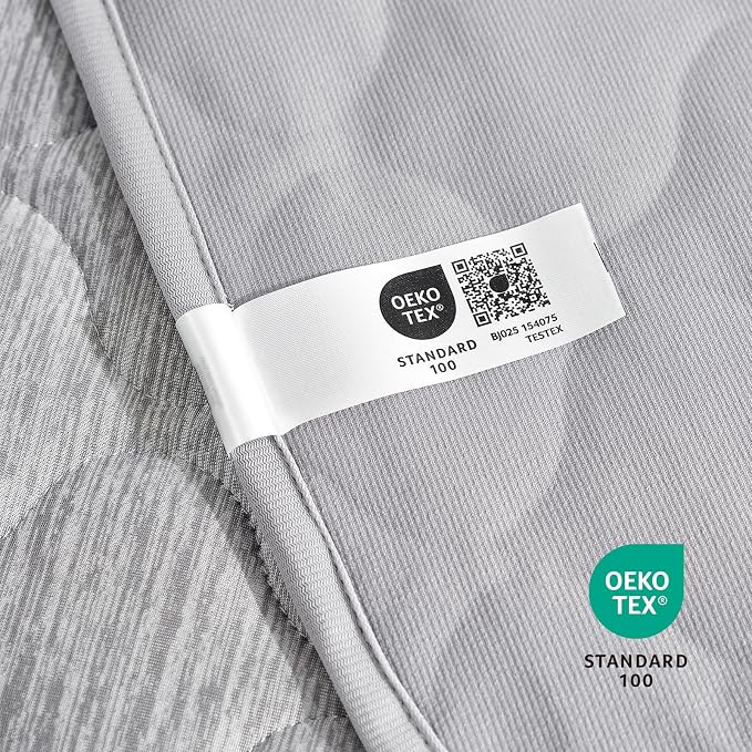Cozy Bliss Deluxe Leakproof Cooling Blanket for Dogs with Q-Max 0.5, Sofa Topper & Couch Protector for Pet, Soft & Durable Washable Pet Cooling Mat for Hot Weather, Silver Grey, 30"x70"