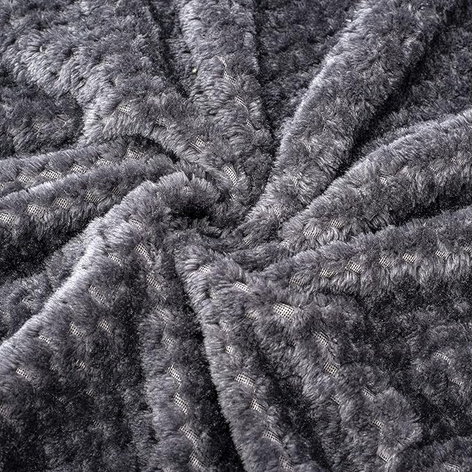 Warm Soft Fuzzy Dog or Cat Blanket, Plush Fleece Throws for Puppy, Kitten, Bed, Couch, Sofa, Travel (L/40" x 48", Grey Black)