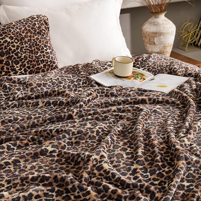 BEDELITE Fleece Blanket for Couch & Bed, Luxury Cheetah Plush Cozy Fuzzy Blanket, Leopard Print Throw 50"x 60", Dark Brown
